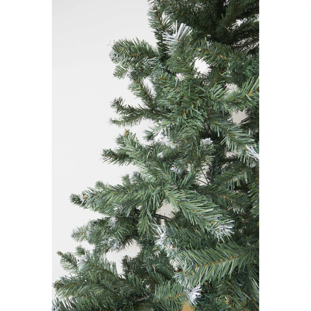 Sapin De Noel Artificiel Vert Pointes Blanches - 1.80m Le Savoyard - 4178 - Christmas Day 3 Sapin De Noel Artificiel Vert Pointes Blanches - 1.80m Le Savoyard - 4178 - Christmas Day