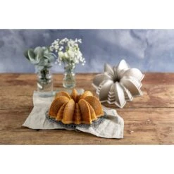 Dr. Oetker Moule à Gâteaux Original En Forme D'étoile Dr.Oetker White Christmas 2553 -Dr. Oetker Décoration Boutique 4044935025536 7